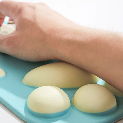 Mouse Pad With Soft Fabric Surface And Wrist Support